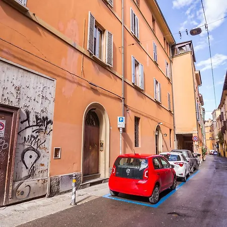 Borgonuovo, By Short Holidays * Bologna