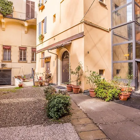 Borgonuovo, By Short Holidays Apartment